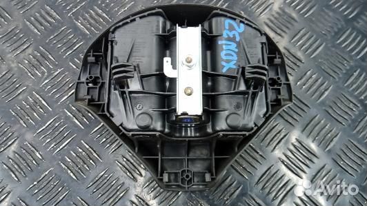 Подушка безопасности водителя peugeot 307 (XDN32J301)
