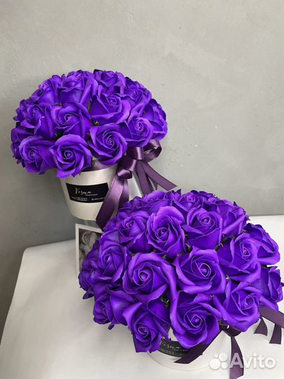 Розы в коробке