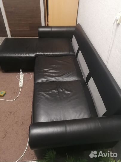 Кожаный диван IKEA бу