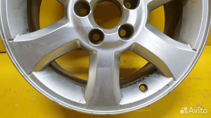 Есть трещина. Диски Volvo 16 диаметр 5х108, цо 63