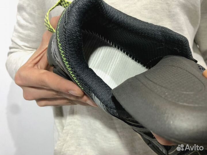 Кроссовки Asics Gel Kahana