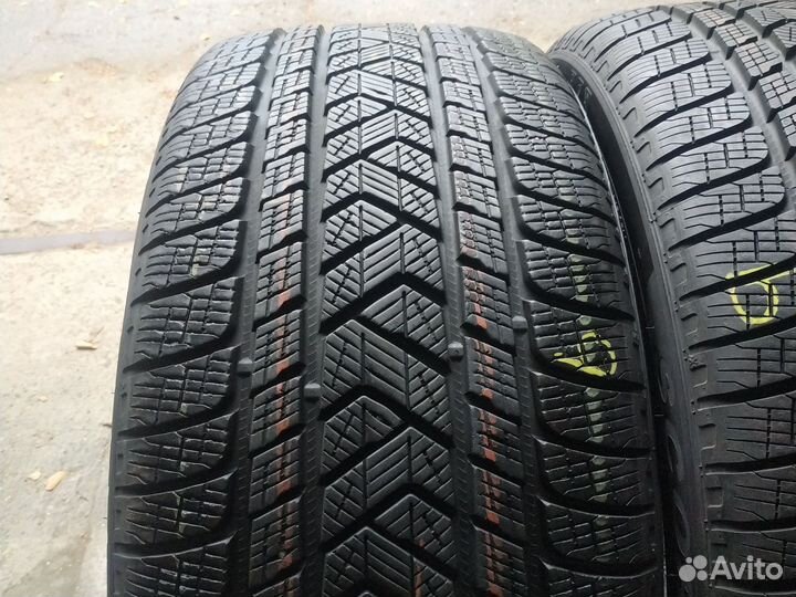 Pirelli Scorpion Winter 265/40 R21 105V
