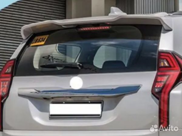 Спойлер крышки багажника Mitsubishi Pajero Spor