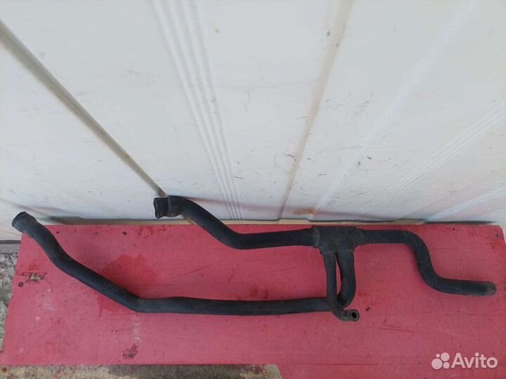 Патрубок системы охлаждения BMW 5 E34