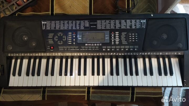 Синтезатор