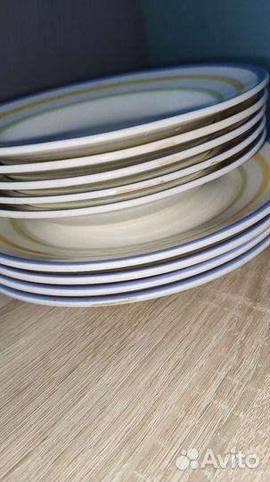 Набор посуды, тарелки и кружка