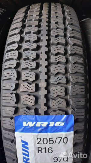 Winrun Magnum Flame WR-16 205/70 R16