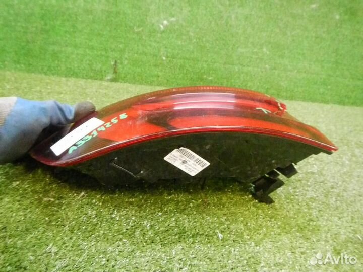 Фонарь левый внешний Audi A4 B9 (2015-2020) седан