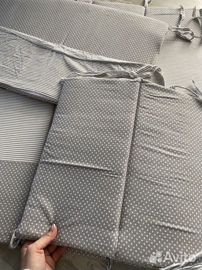 Бортики в детскую кроватку