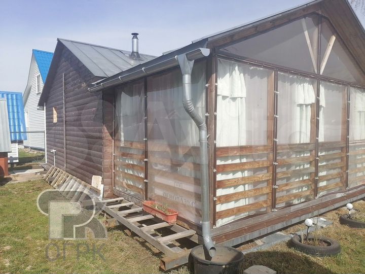 Дом 30 м² на участке 6 сот.