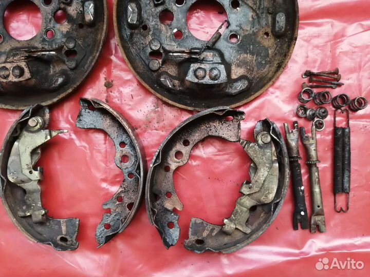 Тормозные барабаны Nissan Almera Classic