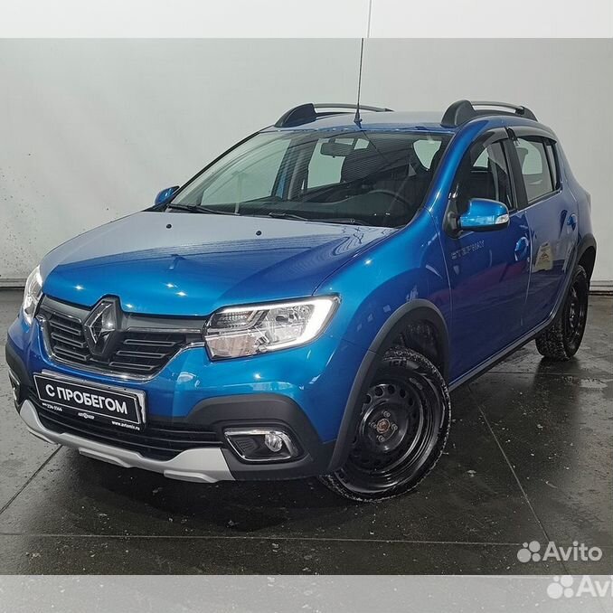 Sandero Stepway синий