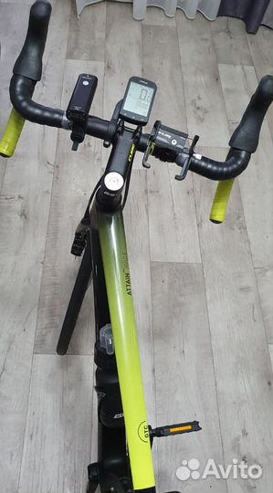 Велосипед шоссейный Cube Carbon 2021 AttainGtcRace