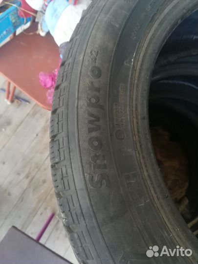 Kormoran SnowPro 215/55 R16 91V