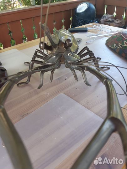 Металлическая креветка