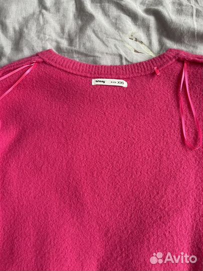 Свитер женский