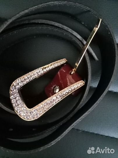 Ремень натур.лак. кожа, стразы, Италия, оригинал