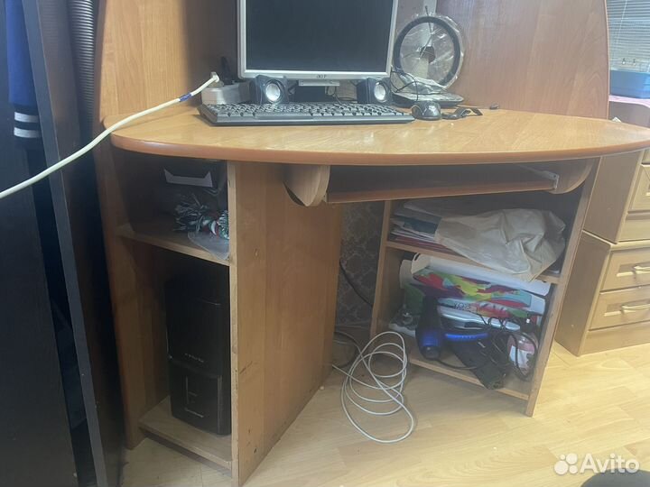Компьютерный стол бу