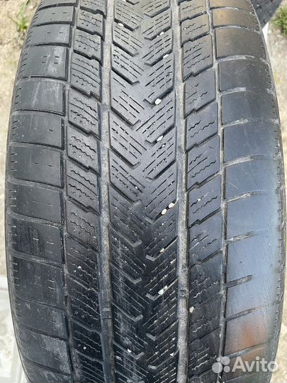 Gripmax SureGrip Pro Winter 235/55 R20