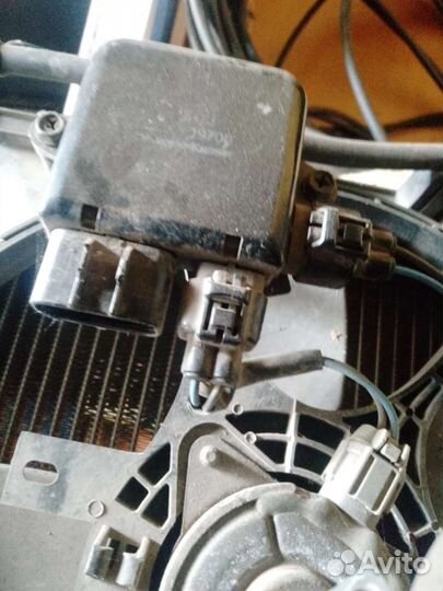 Радиатор с вентилятором Mitsubishi Lancer9