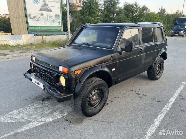 LADA 4x4 (Нива) 1.8 МТ, 2004, 200 000 км
