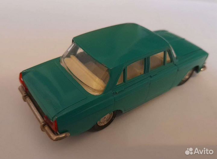 Модель автомобиля Москвич-412 А2 СССР