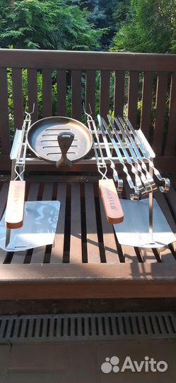 Таганок с шампурами