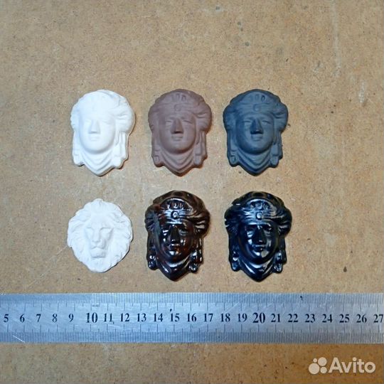 Настенные часы Деталь из гипса на корону