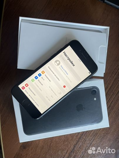 iPhone 7, 32 ГБ