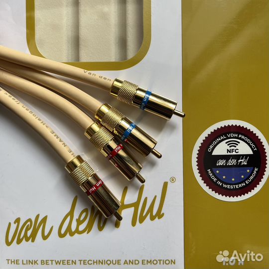 Кабель межблочный Van Den Hul The Name RCA 1.0m