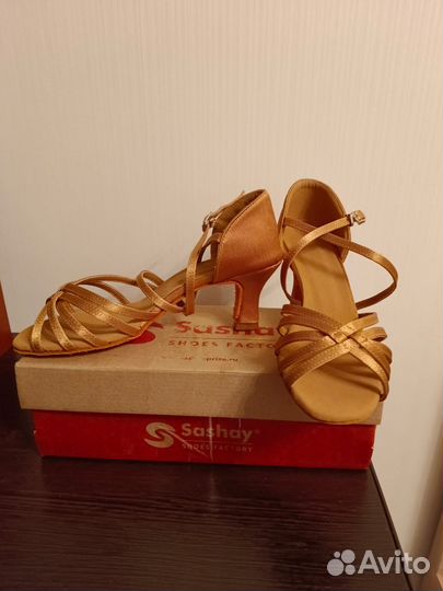 Туфли для бальных танцев женские (латина)