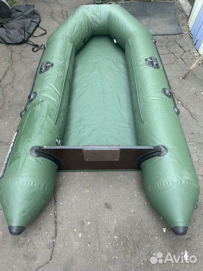 Продам лодку аква 2800