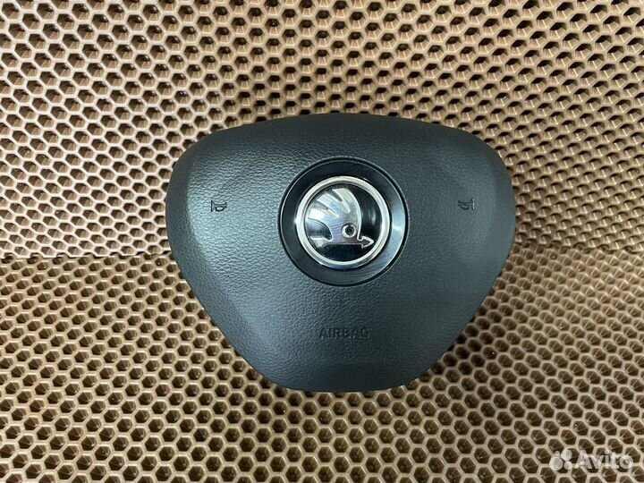 Подушка в руль Skoda