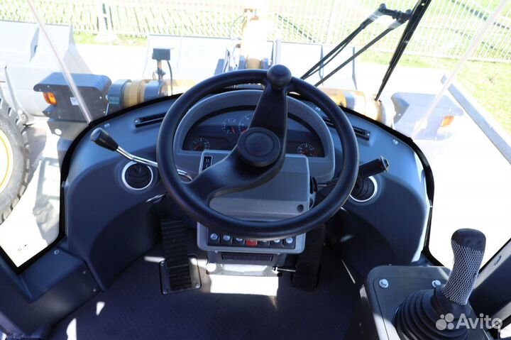 Фронтальный погрузчик Ensign YX636, 2022