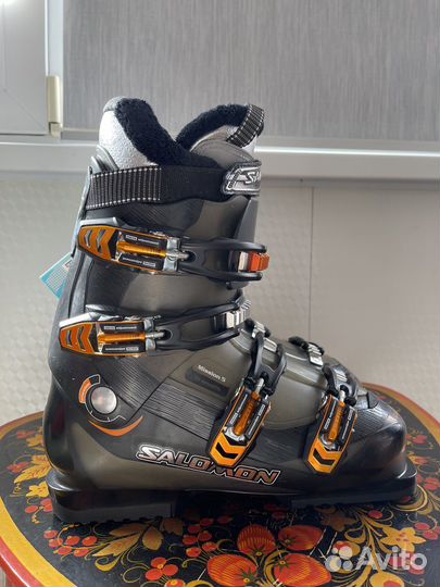 Горнолыжные ботинки Salomon Mission 5