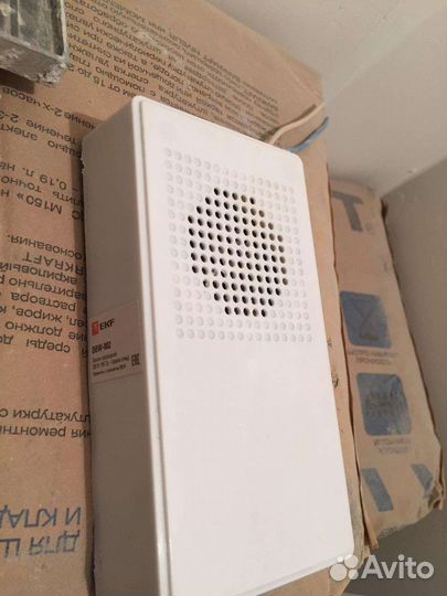 Дверной звонок проводной