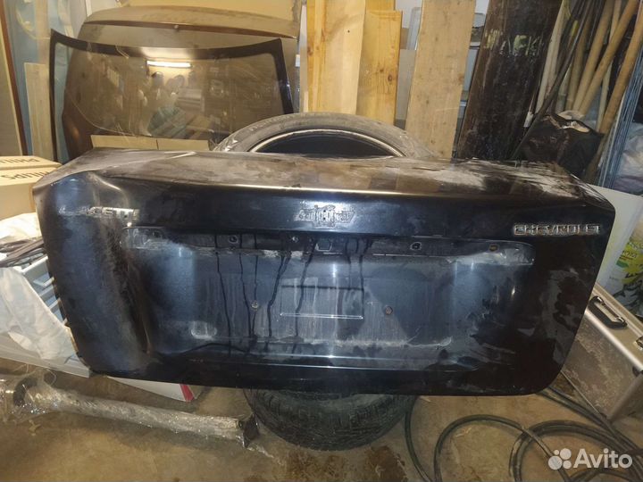 Крышка багажника на chevrolet lacetti седан