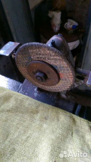 Старинное ручное точило