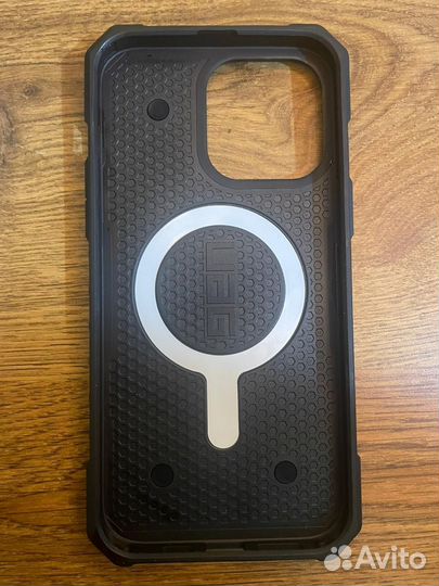 Чехол на айфон 14 про Мах