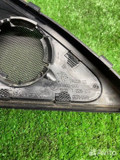 Накладка зеркала правая Bmw 7 F01 F02 N63 2010