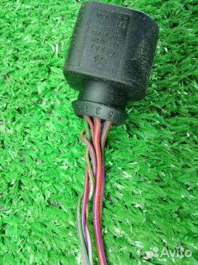 Разъем VAG 2799