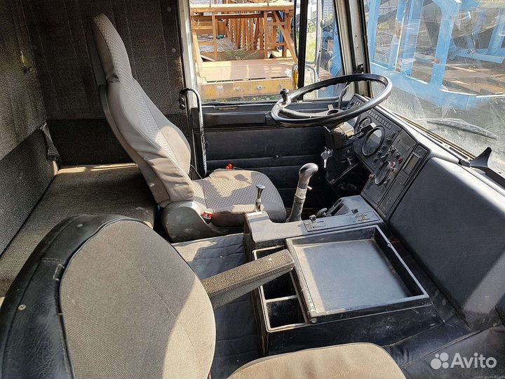 Полка для автомобиля