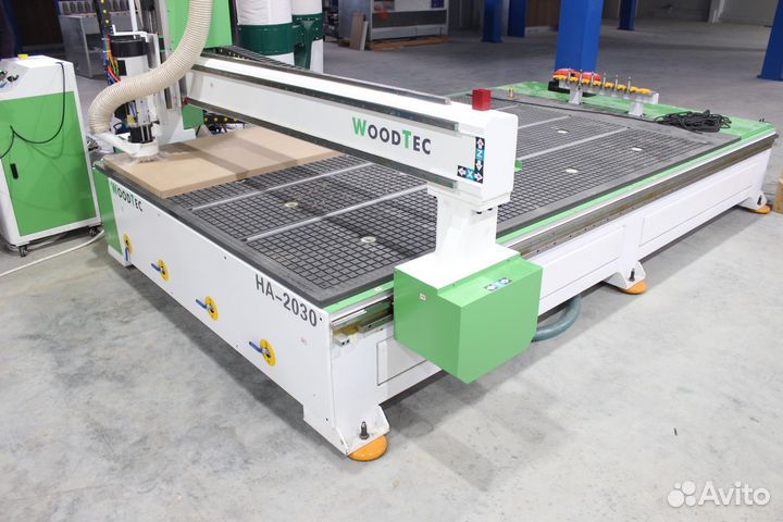 Фрезерный станок с чпу Woodtec HA-2030