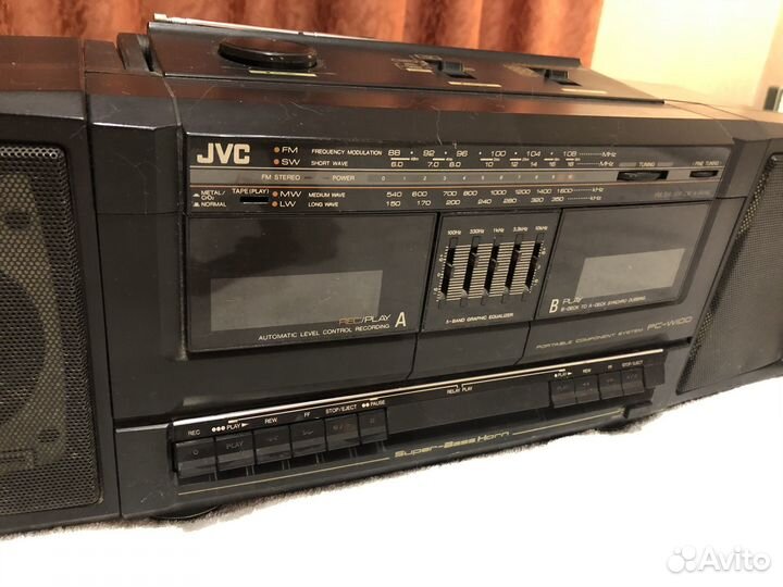 Музыкальный центр JVC