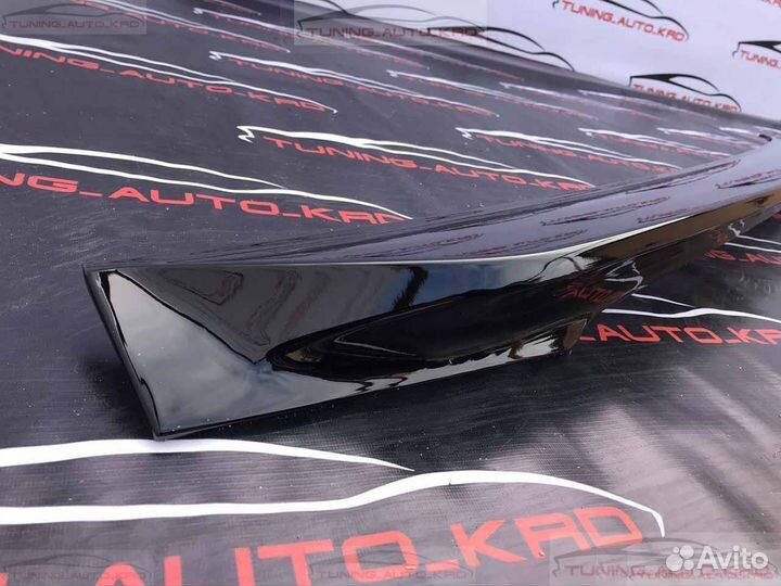 Спойлер Toyota Land Cruiser 200 P0655