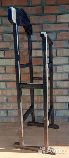 Вешалка напольная дервянная