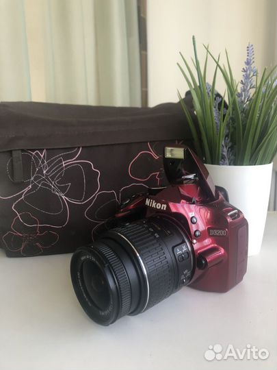 Стильный Зеркальный фотоаппарат Nikon D3200