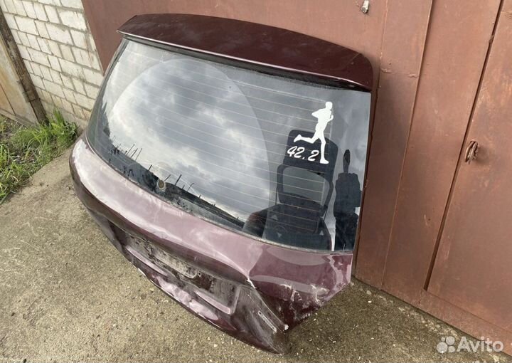 Крышка багажника skoda fabia 2