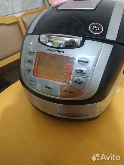 Мультиварка Redmond RMC-M70 series multi PRO