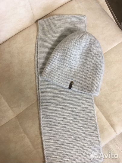 Комплект шапка и снуд женский